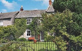 Holly Cottage